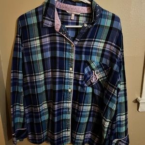 Victoria secert sleep shirt size large